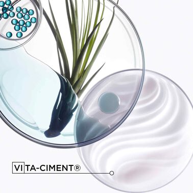 RESISTANCE BAIN FORCE ARCHI REFILLABLE BOTTLE - Kerastase RESISTANCE BAIN FORCE ARCHI REFILLABLE BOTTLE - Kerastase | L'Oréal Partner Shop