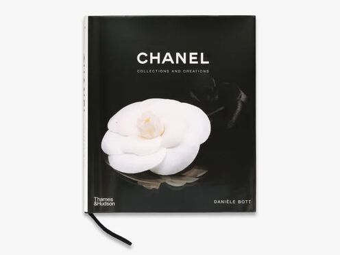 Chanel - Books | L'Oréal Partner Shop