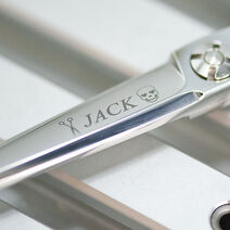 PASSION SCISSOR ENGRAVING SERVICE - Partner Brands | L'Oréal Partner Shop